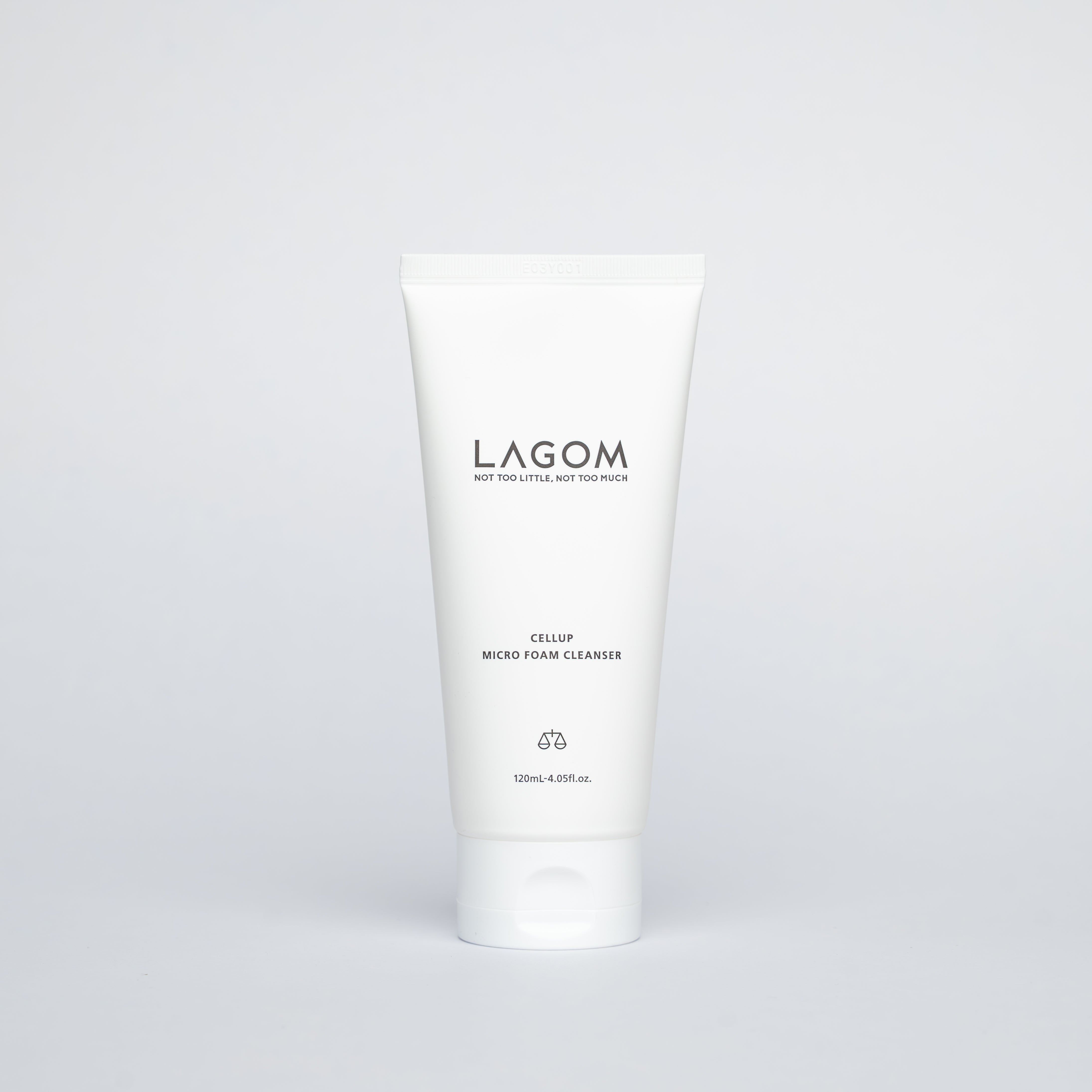 LAGOM - Cellup Micro Foam Cleanser 120ml