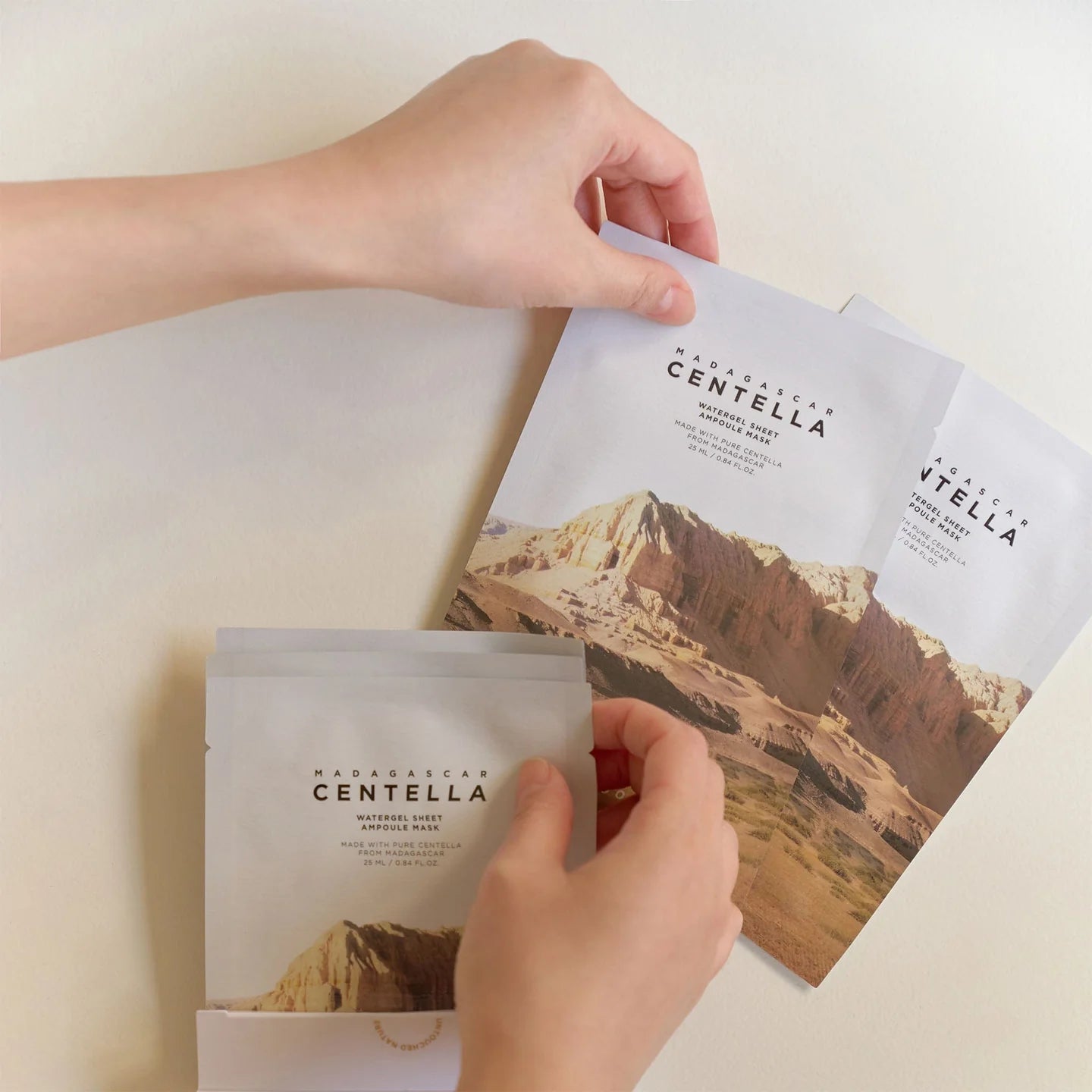 SKIN1004 - Madagascar Centella Watergel Sheet Ampoule Mask